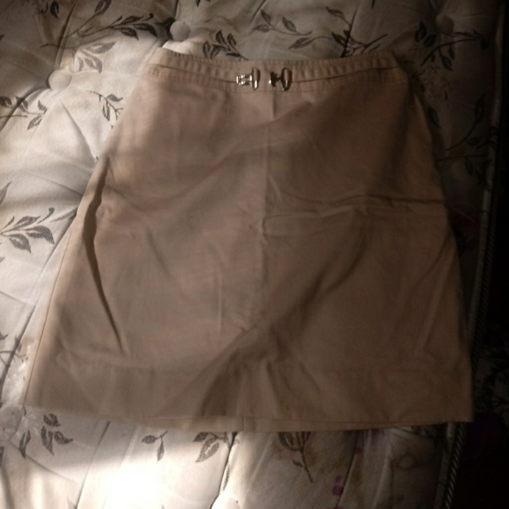 Knee high skirt